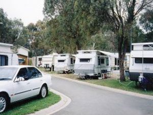 Governors Hill Caravan Park - Accommodation Bookings 0