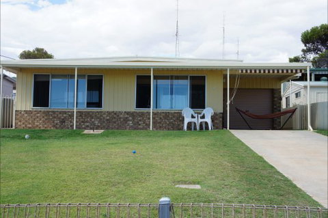 Family Tides - Accommodation Bookings 0