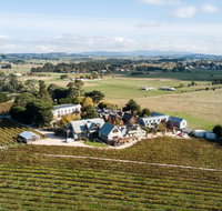 Grange Cleveland Winery Retreat - Accommodation Bookings