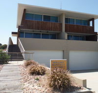 Relax At Tipara - Accommodation Bookings