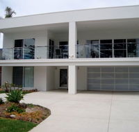 The White House - Shellharbour Village