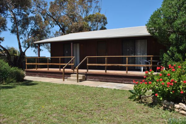 Clinton ACT Accommodation Bookings