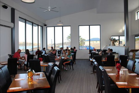 Eastcoaster Resort - Accommodation Bookings 4