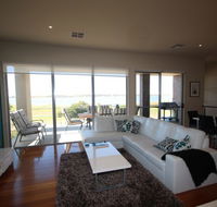 LJ Hooker Goolwa Holiday Rentals - 42 Underwood Avenue Goolwa Beach - Accommodation Bookings