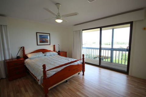 LJ Hooker Goolwa Holiday Rentals - 39 Bradford Road, Goolwa Beach - Accommodation Bookings 3