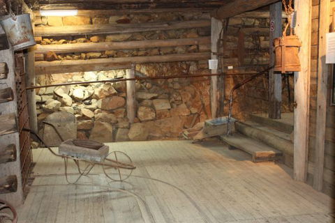 Gold Mine Guesthouse - Accommodation Bookings 6