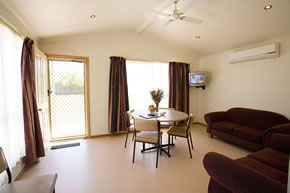 BIG4 Crossroads Holiday Park - Accommodation Bookings 2