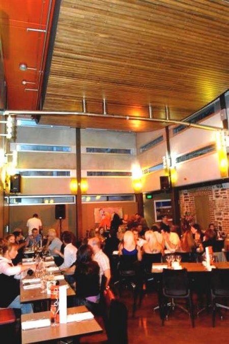 Austral Hotel - Accommodation Bookings 1