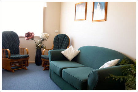 Amos House  & Swansea  Villas - Accommodation Bookings 1