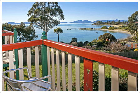 Amos House  & Swansea  Villas - Accommodation Bookings 4