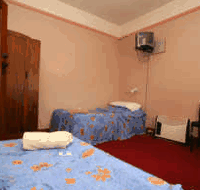 Globe Hotel - Accommodation Bookings