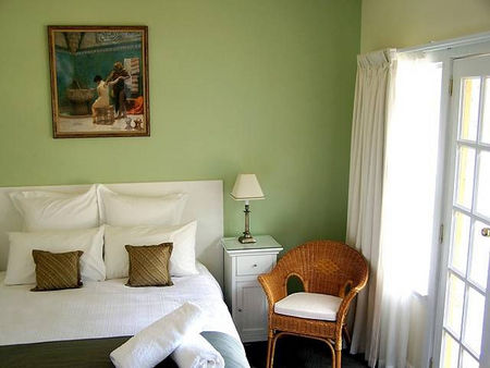 The River House - Accommodation Bookings 1