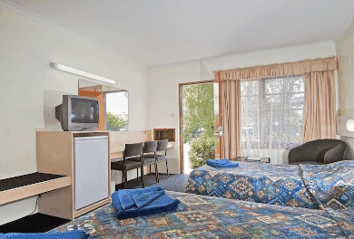 Martin Cash Motor Lodge