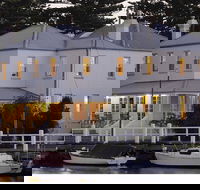 Oscars Waterfront Boutique Hotel - Accommodation Bookings