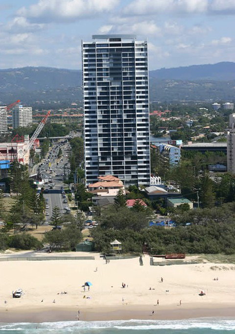 Ultra Broadbeach - Accommodation Bookings 5