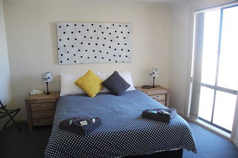 Cliff House Beachfront Villas - Accommodation Bookings 0