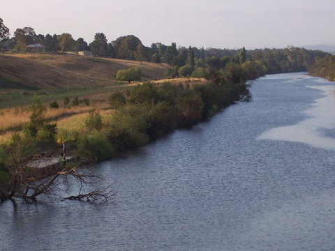 Tambo River Tourist Park - Accommodation Bookings 2