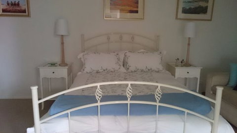 St Helens Beachfront - Accommodation Bookings 3