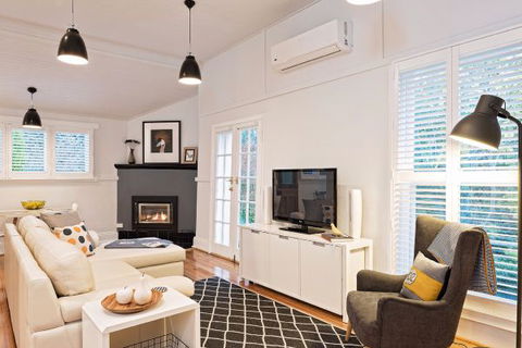 102 On Strath - Accommodation Bookings 2