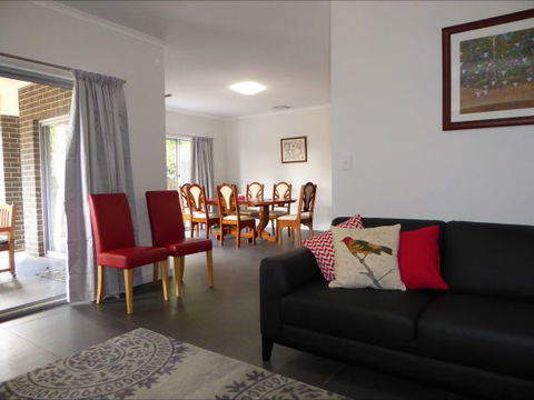 Adelaide Holiday House - Accommodation Bookings 0