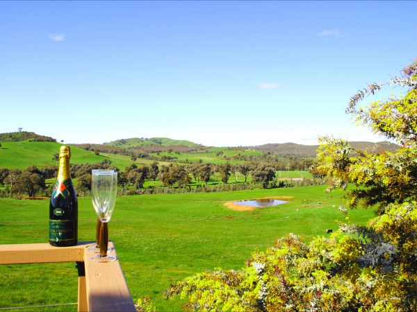 Winton VIC Accommodation Bookings