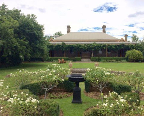 Clifton House And Gardens: Farm Stay Accommodation - Accommodation Bookings 0