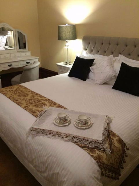 Clifton House And Gardens: Farm Stay Accommodation - Accommodation Bookings 1