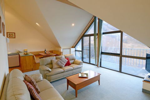 Falls Creek Country Club - Accommodation Bookings 4