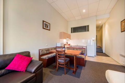 Falls Creek Country Club - Accommodation Bookings 7