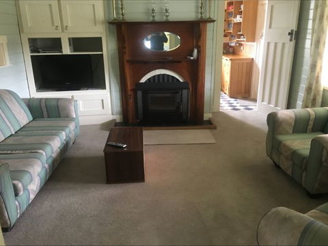 Fred's Place,  Derby - Accommodation Bookings 4