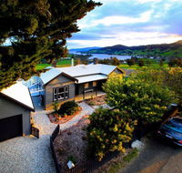 Frenchman's River - The Helmsman's House - Accommodation Bookings