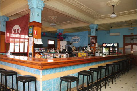 Hotel Corones Charleville - Accommodation Bookings 0