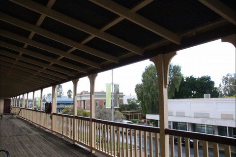 Hotel Corones Charleville - Accommodation Bookings 4