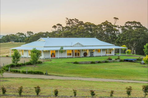Jura House - Accommodation Bookings 4