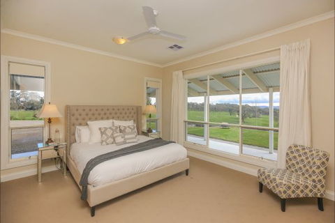 Jura House - Accommodation Bookings 5