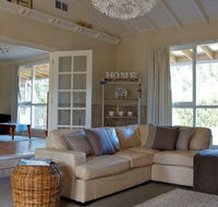 Sweetman Cottage - Accommodation Bookings