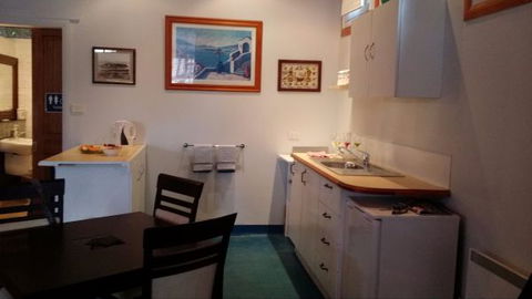 Olivia's Suite - Accommodation Bookings 4
