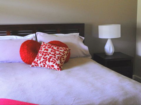 Orange Tree Cottage - Accommodation Bookings 2