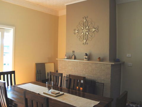 Orange Tree Cottage - Accommodation Bookings 4