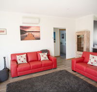 RED FIN part of BLUE FIN HOLIDAY HOMES - Accommodation Bookings