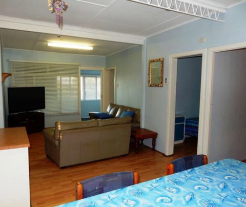Samuel's Shack - Accommodation Bookings 5