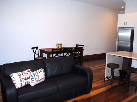Sublime Spa Apartments On Murphy - Accommodation Bookings 4