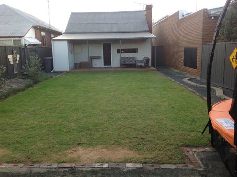 Thelma's Temora - Accommodation Bookings 6