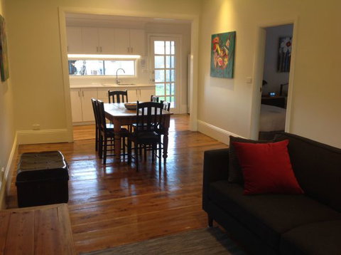 Thelma's Temora - Accommodation Bookings 7