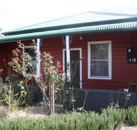 The Red House - Accommodation Bookings