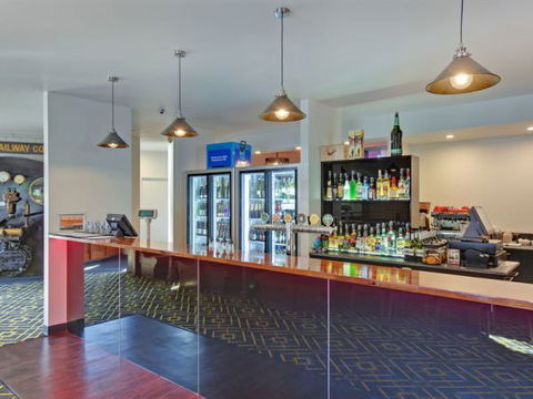 TownHouse Hotel Burnie - Accommodation Bookings 5
