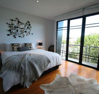 Two Five Zero / Richmond - Accommodation Bookings