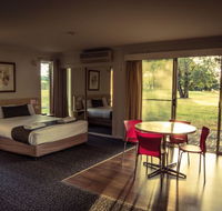 Yowani Country Club - Accommodation Bookings