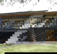 192 Page Drive Blanchetown -River Shack Rentals - Accommodation Bookings