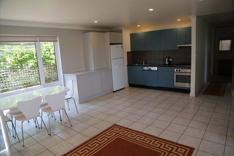 A Beach House Near Manly Two - Accommodation Bookings 2
